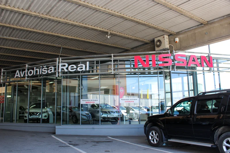 /media/uploads/avtohisa-real-nissan-salon.webp